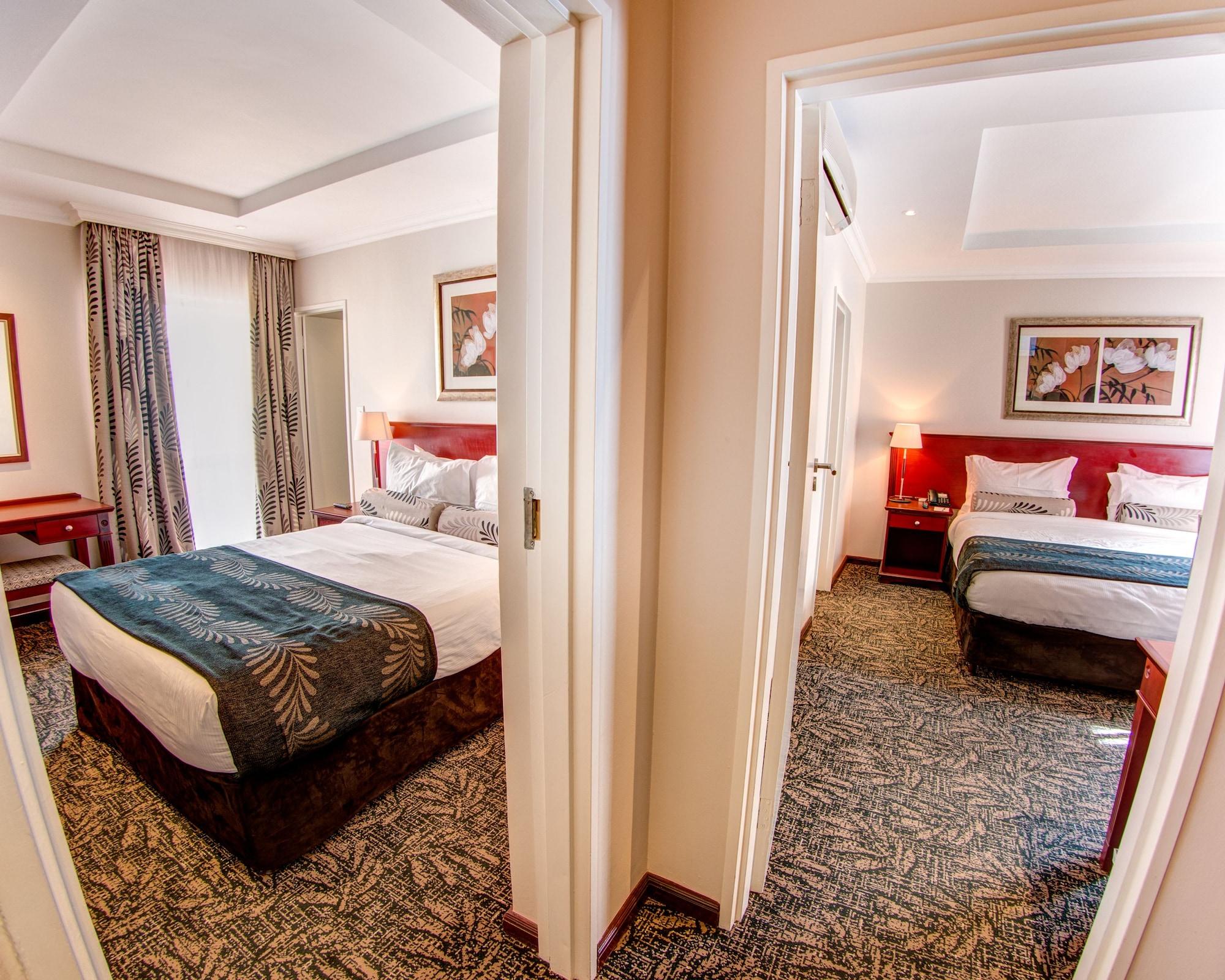 Courtyard Hotel Sandton Йоханнесбург Экстерьер фото