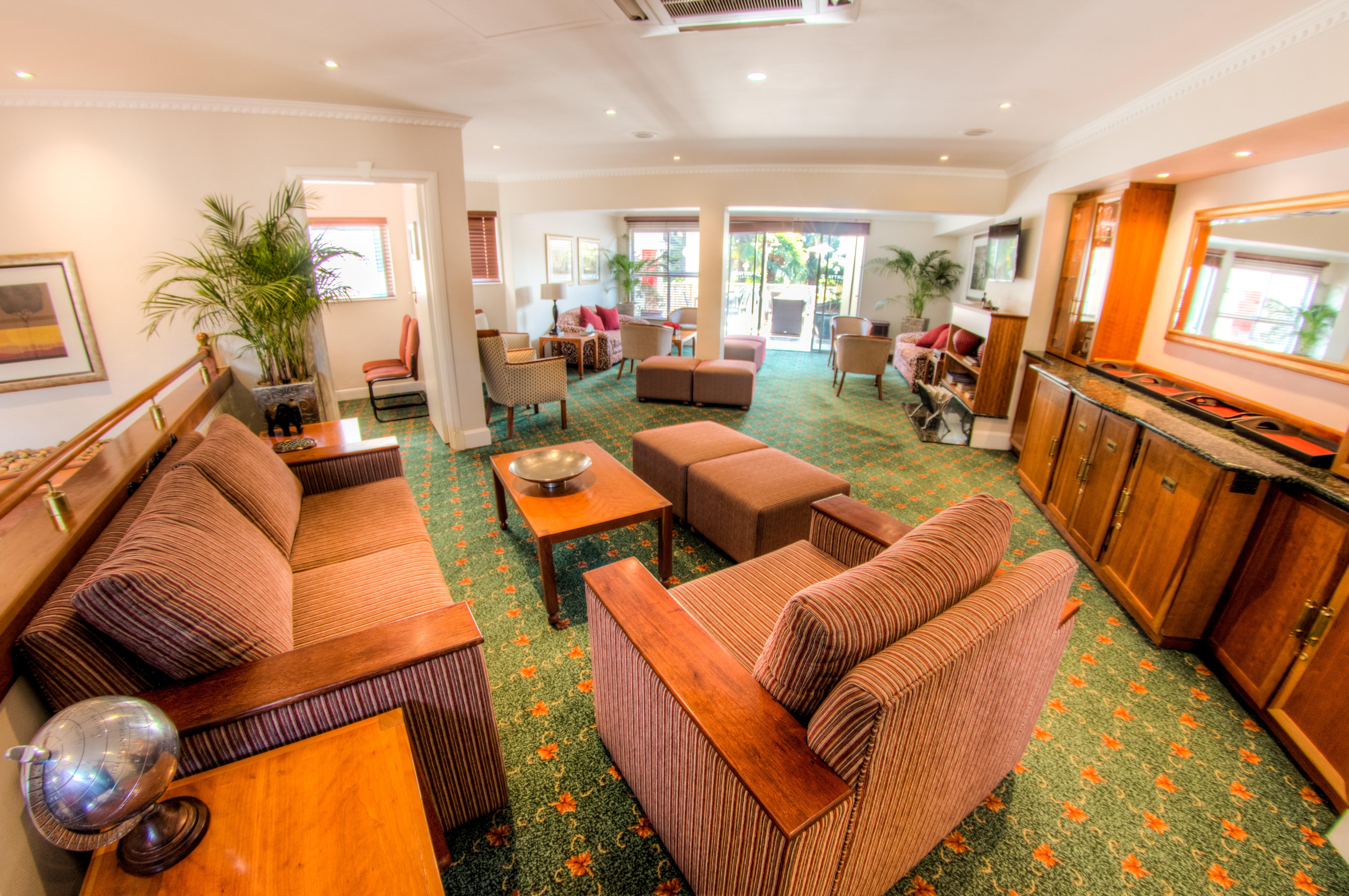 Courtyard Hotel Sandton Йоханнесбург Экстерьер фото